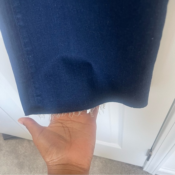 Frame Denim Le Easy Flare in Kettering - Picture 10 of 13